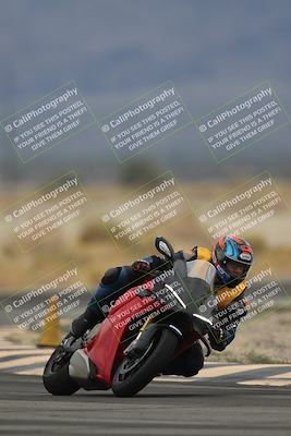 media/Nov-15-2025-Race Pace (Sat) [[8de605a2d8]]/Non Verified Riders (1st 20 Minutes)/Turn 4 (1010am)/